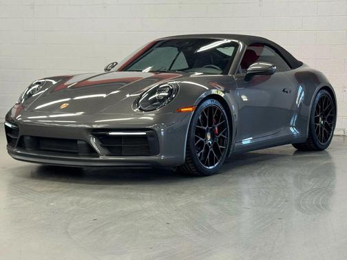 2022 Porsche 911 Carrera GTS