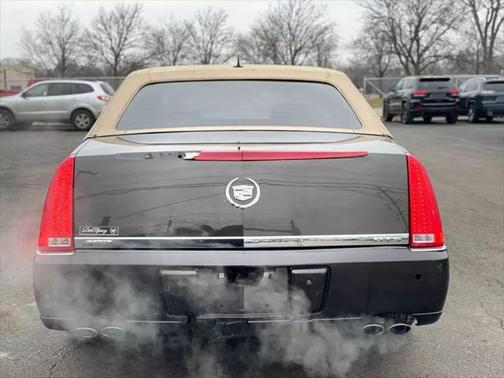 2008 Cadillac DTS Base