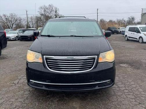 2015 Chrysler Town & Country Touring
