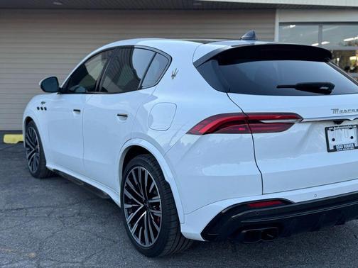 2023 Maserati Grecale Trofeo