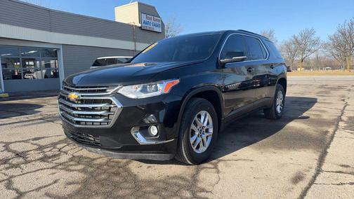2021 Chevrolet Traverse LT Cloth