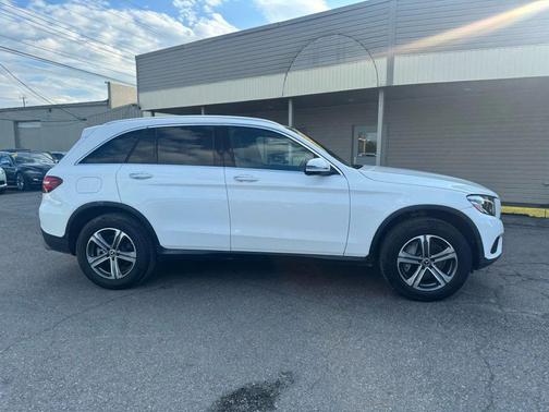 2019 Mercedes-Benz GLC 300 4MATIC