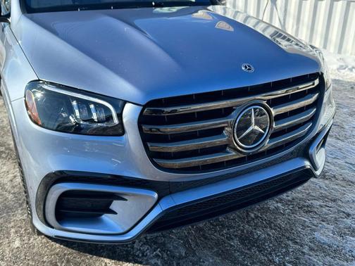 2025 Mercedes-Benz GLS 580 4MATIC