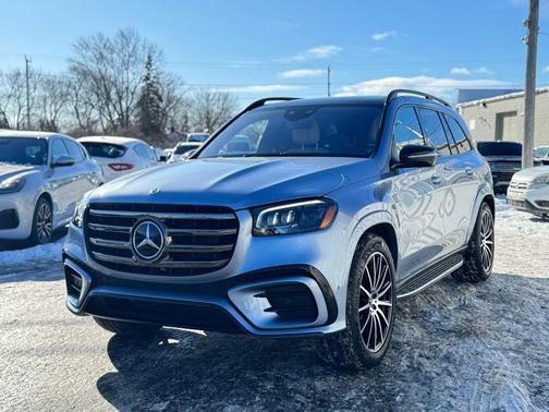 2025 Mercedes-Benz GLS 580 4MATIC