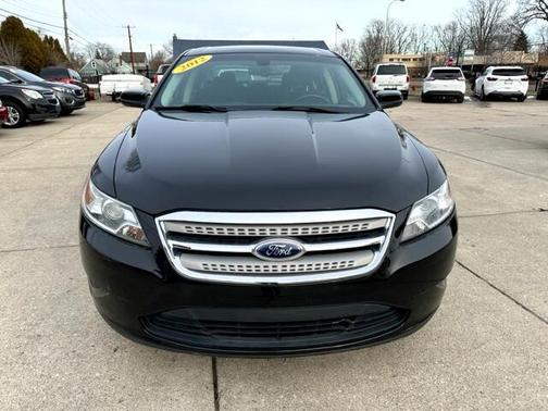 2012 Ford Taurus SEL