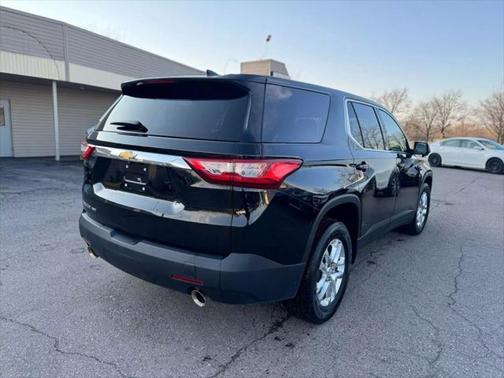 2021 Chevrolet Traverse LS