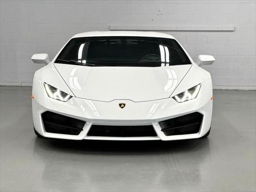 2017 Lamborghini Huracan LP580-2