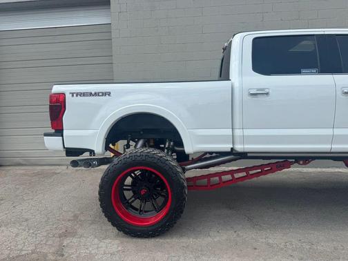 Star White Metallic Tri-Coat 2020 Ford F-250 Platinum