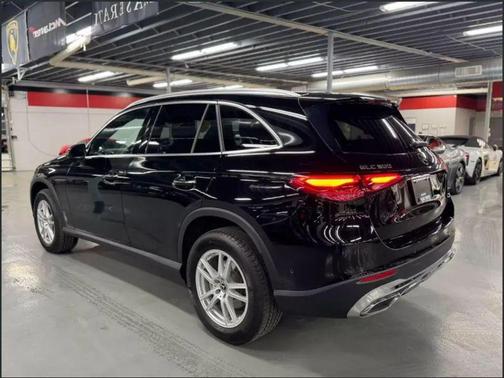 2023 Mercedes-Benz GLC 300 4MATIC