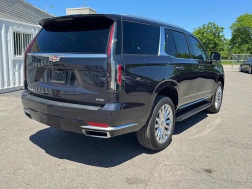 Galactic Gray Metallic 2024 Cadillac Escalade Premium Luxury