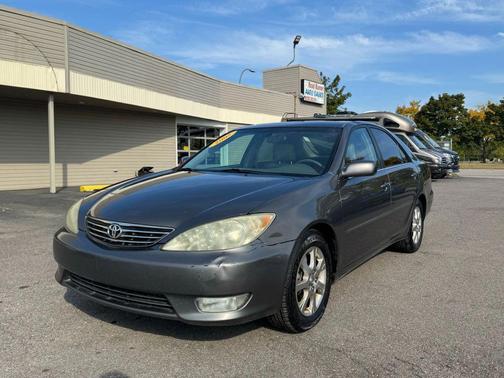 2005 Toyota Camry XLE V6