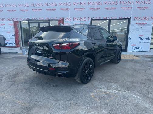 Black 2022 Chevrolet Blazer RS