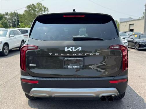 2022 Kia Telluride S