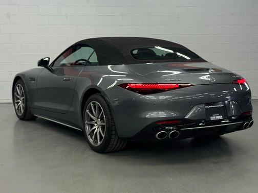 2023 Mercedes-Benz AMG SL 43 Base
