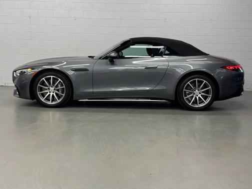 2023 Mercedes-Benz AMG SL 43 Base