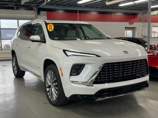 2025 Buick Enclave Avenir FWD