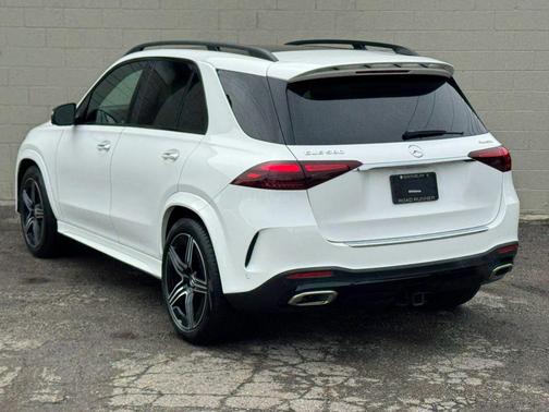 WHITE 2024 Mercedes-Benz GLE 580 AWD 4MATIC