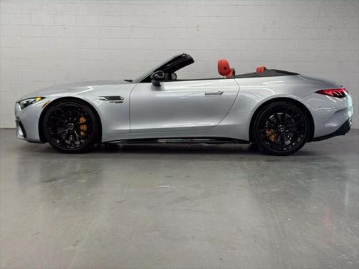 2022 Mercedes-Benz AMG SL 63 Base