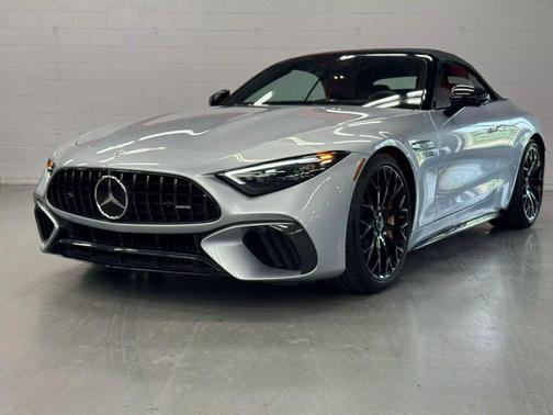2022 Mercedes-Benz AMG SL 63 Base