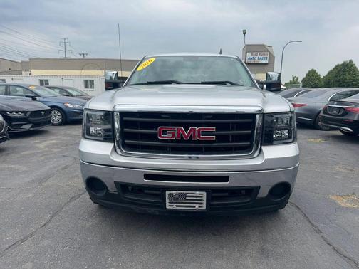 Pure Silver Metallic 2010 GMC Sierra 1500 SLE