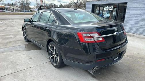 Ruby Red Metallic Tinted Clearcoat 2015 Ford Taurus SEL