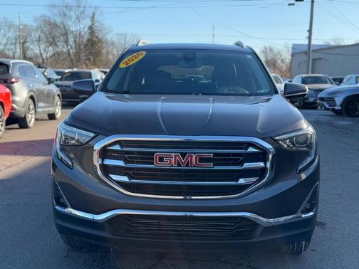 Smokey Quartz Metallic 2020 GMC Terrain SLT