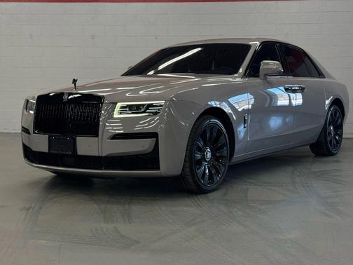 2022 Rolls-Royce Ghost Sedan 4D