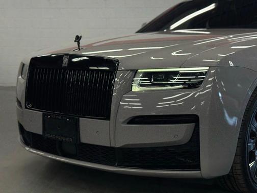 2022 Rolls-Royce Ghost Sedan 4D