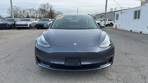 GRAY 2023 Tesla Model 3 Standard Range
