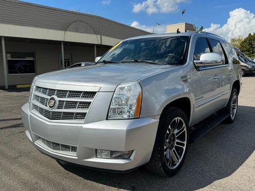 2012 Cadillac Escalade Premium