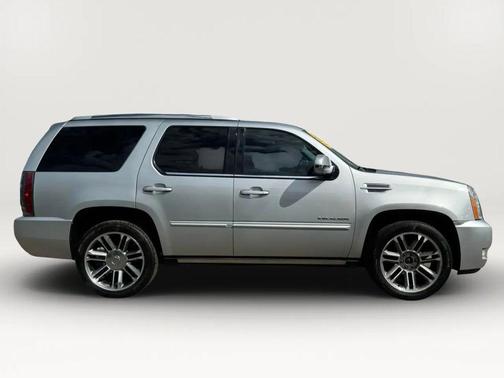2012 Cadillac Escalade Premium