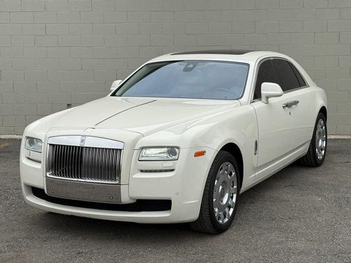 WHITE 2013 Rolls-Royce Ghost 4dr Sdn