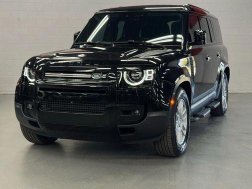 2025 Land Rover Defender 130 P300 S