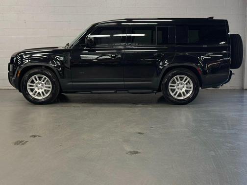 2025 Land Rover Defender 130 P300 S
