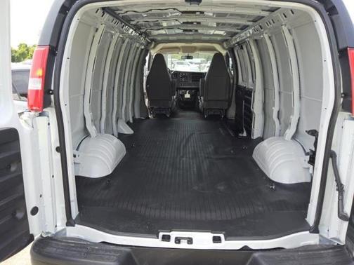 Summit White 2026 Chevrolet Express 2500 Work Van