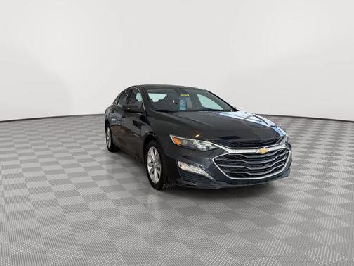 Dark Ash Metallic 2023 Chevrolet Malibu FWD 1LT