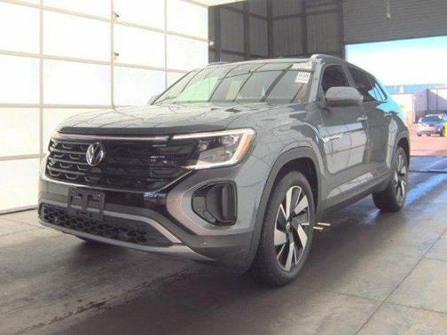 2025 Volkswagen Atlas Cross Sport 2.0T SE w/Technology 4MOTION