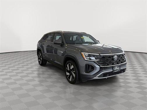 2025 Volkswagen Atlas Cross Sport 2.0T SE w/Technology 4MOTION