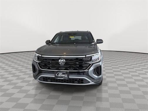 2025 Volkswagen Atlas Cross Sport 2.0T SE w/Technology 4MOTION
