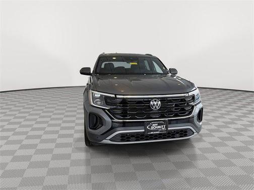 2025 Volkswagen Atlas Cross Sport 2.0T SE w/Technology 4MOTION
