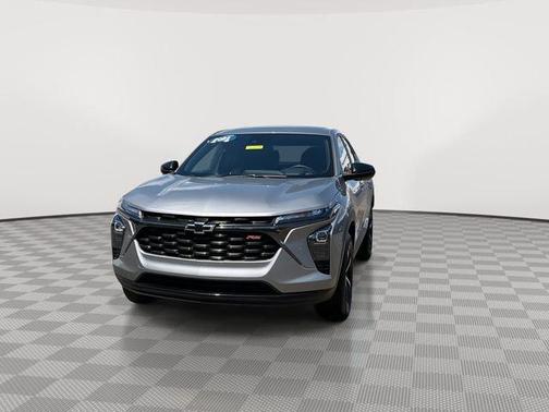 Sterling Gray Metallic 2024 Chevrolet Trax FWD 1RS