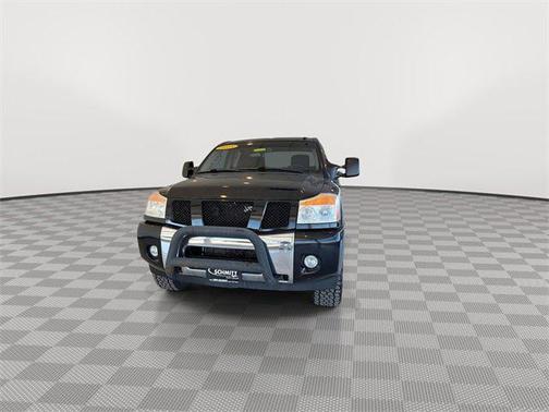 2013 Nissan Titan SV