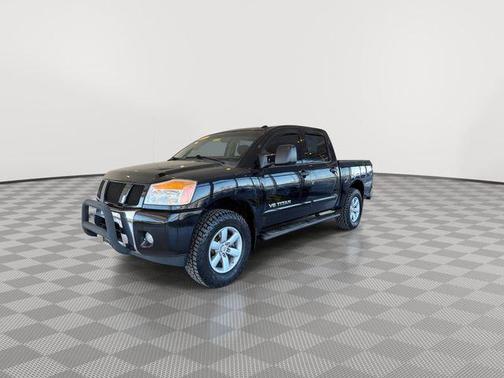 2013 Nissan Titan SV