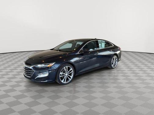 Dark Ash Metallic 2023 Chevrolet Malibu FWD 1LT