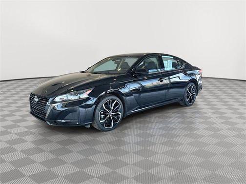 2024 Nissan Altima SR FWD