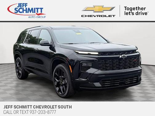 Mosaic Black Metallic 2026 Chevrolet Traverse RS