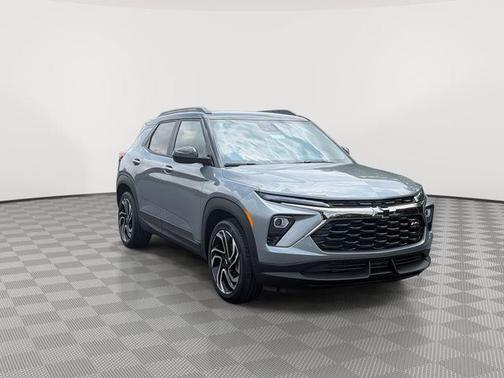 Sterling Gray Metallic 2026 Chevrolet Trailblazer RS