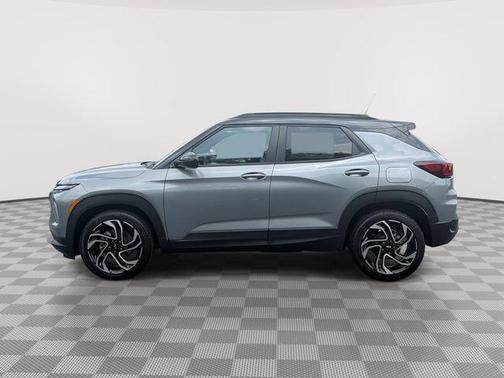 Sterling Gray Metallic 2026 Chevrolet Trailblazer RS
