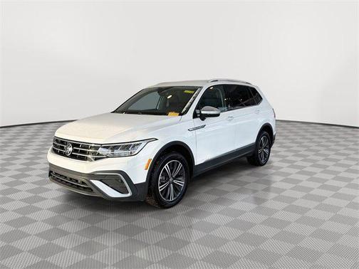 2024 Volkswagen Tiguan 2.0T Wolfsburg Edition