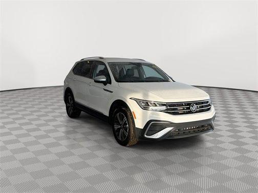 2024 Volkswagen Tiguan 2.0T Wolfsburg Edition